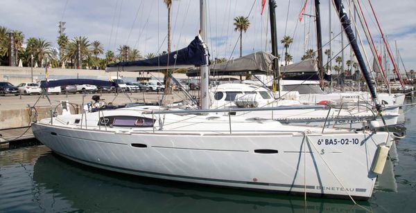 Location de bateau privé à l'heure à Barcelone - départ flexible depuis le Port Olímpic